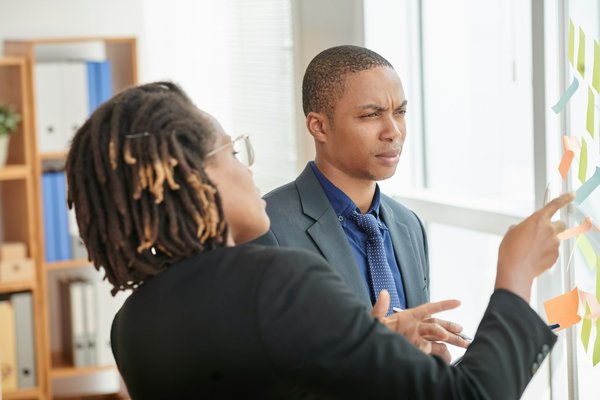 Transformez vos idées avec du lettrage personnalisé de qualité